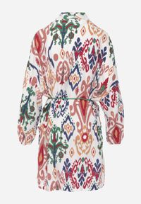 Born2be - Biała Tunika Wiązana w Fantazyjny Print Eiretine. Kolor: biały. Materiał: tkanina, wiskoza. Długość rękawa: długi rękaw. Długość: długie. Wzór: nadruk #7