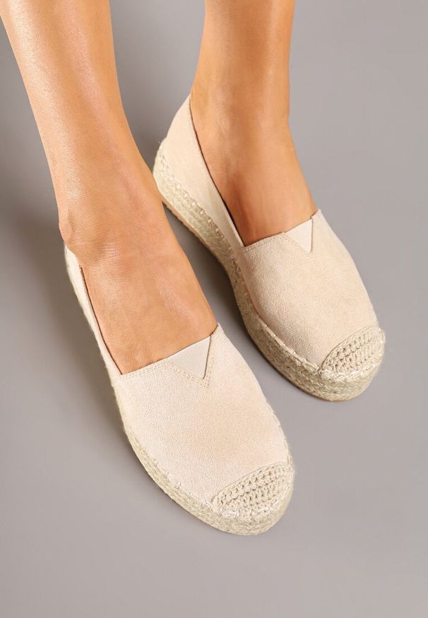 Born2be - Jasnobeżowe Espadryle na Plecionej Platformie z Ekozamszu Avalana. Kolor: beżowy. Materiał: len. Obcas: na platformie. Styl: elegancki