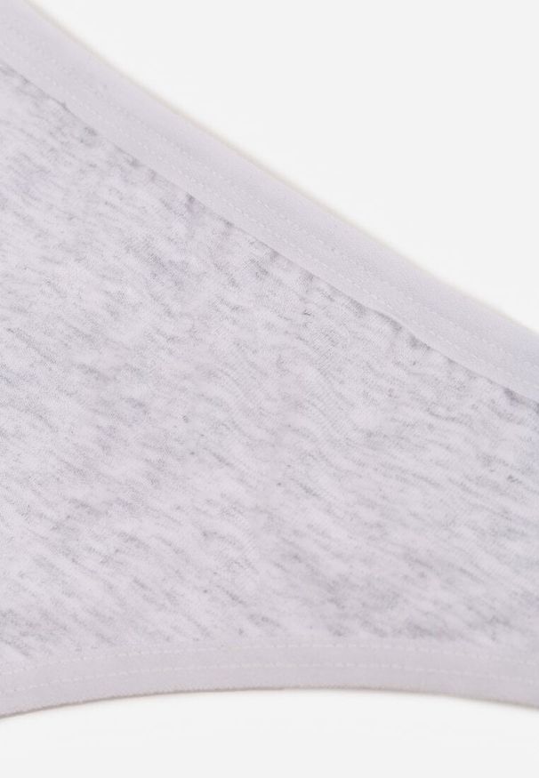 Renee - Szare Gładkie Majtki Stringi z Bawełną Chrysile. Kolor: szary. Materiał: bawełna. Wzór: gładki