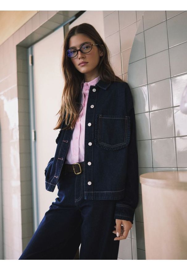 Reserved - Koszula z falbankami - granatowy. Typ kołnierza: kołnierz z falbankami. Kolor: niebieski. Materiał: tkanina, bawełna