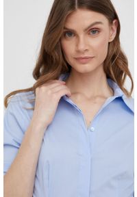 Pennyblack koszula damska slim z kołnierzykiem klasycznym. Typ kołnierza: kołnierzyk klasyczny. Kolor: niebieski. Materiał: tkanina. Wzór: gładki. Styl: klasyczny #4