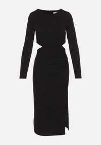 Born2be - Czarna Taliowana Sukienka z Wycięciami w Talii i Rozcięciem na Dole Larnnie. Kolor: czarny. Długość: midi