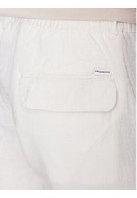 Lindbergh Szorty materiałowe 30-508003 Biały Relaxed Fit. Kolor: biały. Materiał: bawełna #7