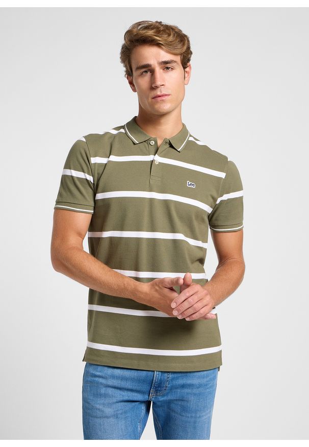 Lee - MESKA KOSZULKA LEE PIQUE POLO MERCANTILE GREEN STRIPE 112363858. Typ kołnierza: polo