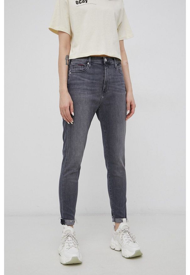 Tommy Jeans Jeansy damskie high waist. Stan: podwyższony. Kolor: szary