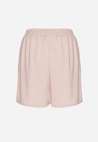Renee - Beżowe Szorty z Wiskozą High Waist Puvione. Okazja: na co dzień. Stan: podwyższony. Kolor: beżowy. Materiał: wiskoza. Styl: casual #4