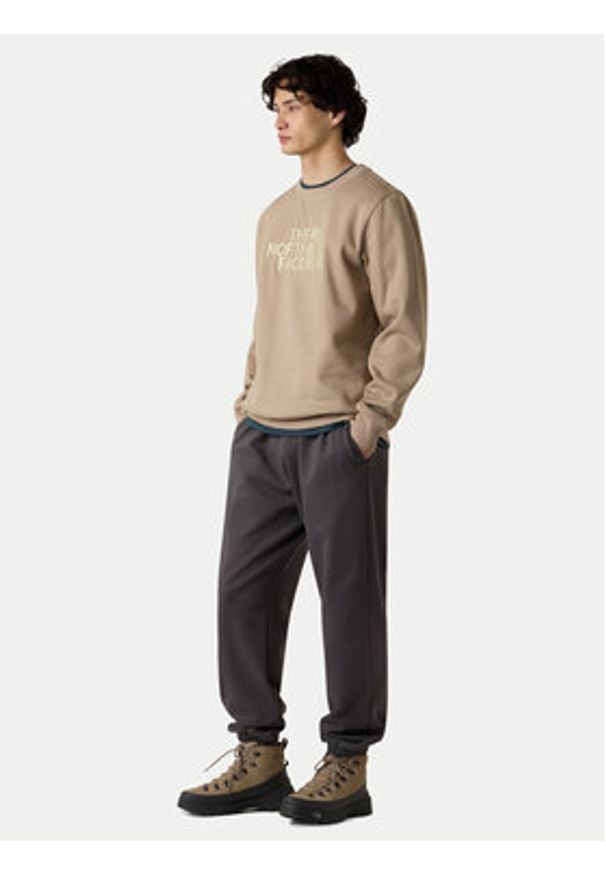 The North Face Bluza Drew Peak NF0A89EK Beżowy Regular Fit. Kolor: beżowy. Materiał: bawełna