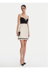 Elisabetta Franchi Sukienka koktajlowa AB70352E2 Beżowy Regular Fit. Kolor: beżowy. Materiał: syntetyk. Styl: wizytowy