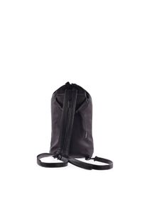 Big Star Accessories - Plecak damski Big Star, z materiałową konstrukcją ściąganym zamknięciem przednią kieszenią i regulowanymi sznurkami do noszenia, czarny, HH574131. Kolor: czarny. Materiał: materiał. Styl: elegancki, casual, sportowy #4
