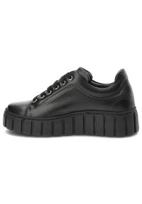 Czarne Sneakersy Karino Wygodne Skórzane Buty Damskie. Zapięcie: sznurówki. Kolor: czarny. Materiał: skóra. Szerokość cholewki: normalna #2