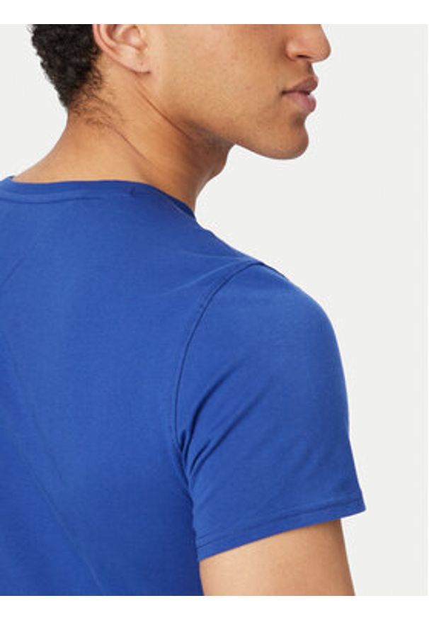 Tommy Jeans T-Shirt DM0DM04411 Niebieski Slim Fit. Kolor: niebieski. Materiał: bawełna