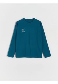 Reserved - Longsleeve z nadrukiem - ciemny turkus. Materiał: dzianina, bawełna. Długość rękawa: długi rękaw. Wzór: nadruk