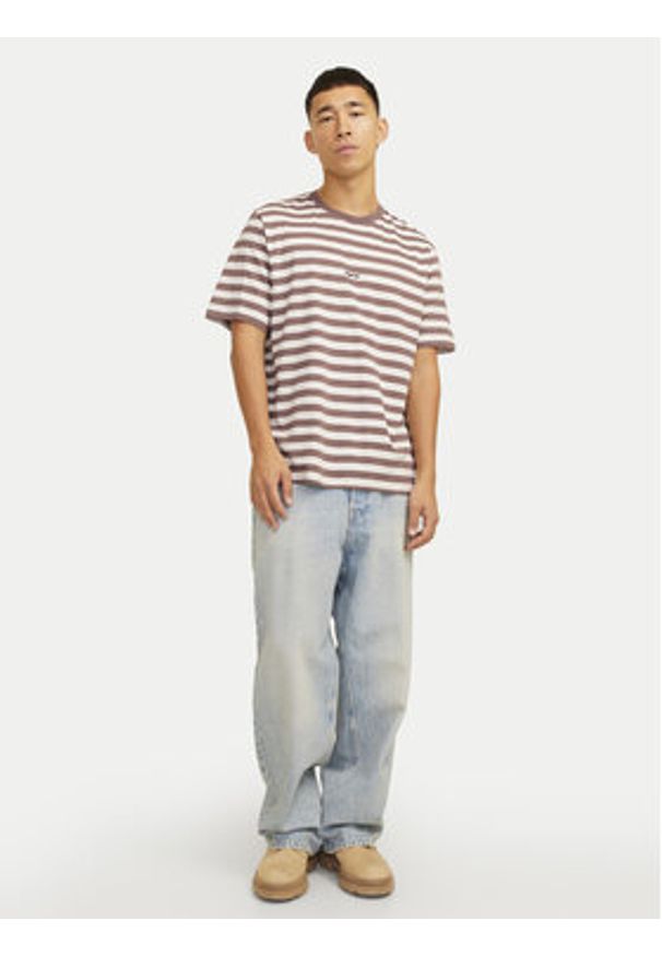Jack & Jones - Jack&Jones T-Shirt Vesterbro 12265748 Beżowy Relaxed Fit. Kolor: beżowy. Materiał: bawełna