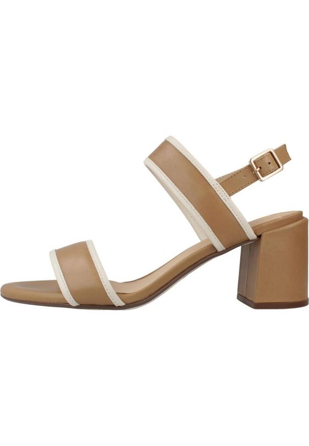 Clarks - Sandały CLARKS EZORIA SLING Brązowy. Kolor: brązowy. Materiał: skóra. Sezon: lato