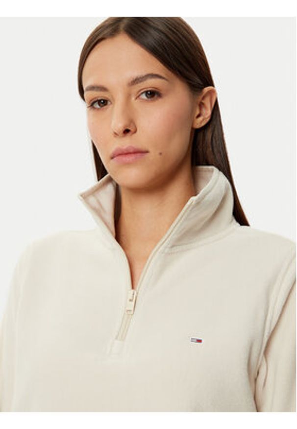 Tommy Jeans Polar DW0DW19751 Beżowy Regular Fit. Kolor: beżowy. Materiał: syntetyk