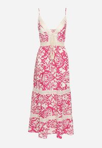 Born2be - Różowa Bawełniana Sukienka Rozkloszowana w Etniczny Wzór z Koronką Taliosha. Okazja: na co dzień. Typ kołnierza: dekolt w kształcie V. Kolor: różowy. Materiał: bawełna, koronka. Długość rękawa: na ramiączkach. Wzór: koronka. Styl: casual, elegancki #7