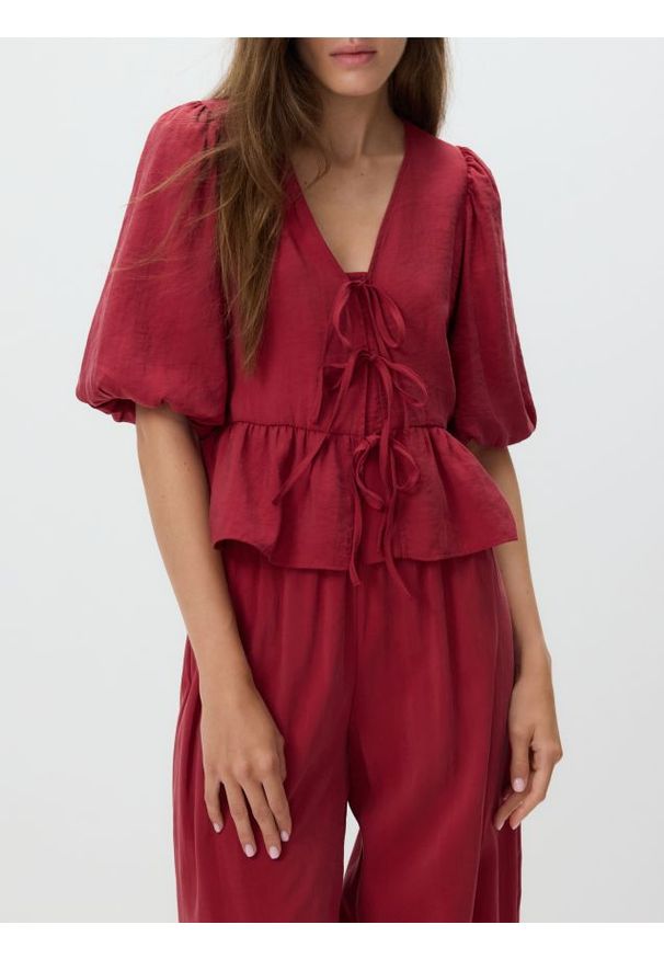 Reserved - Bluzka z modalem - bordowy. Kolor: czerwony. Materiał: tkanina