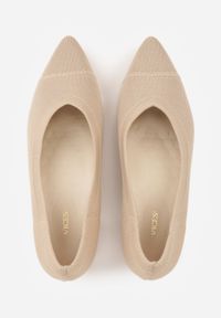 Born2be - Ciemnobeżowe Czółenka VICES na Stożkowym Obcasie Jennibelle. Nosek buta: otwarty. Kolor: beżowy. Materiał: skóra, materiał. Obcas: na obcasie. Styl: klasyczny. Wysokość obcasa: średni #6