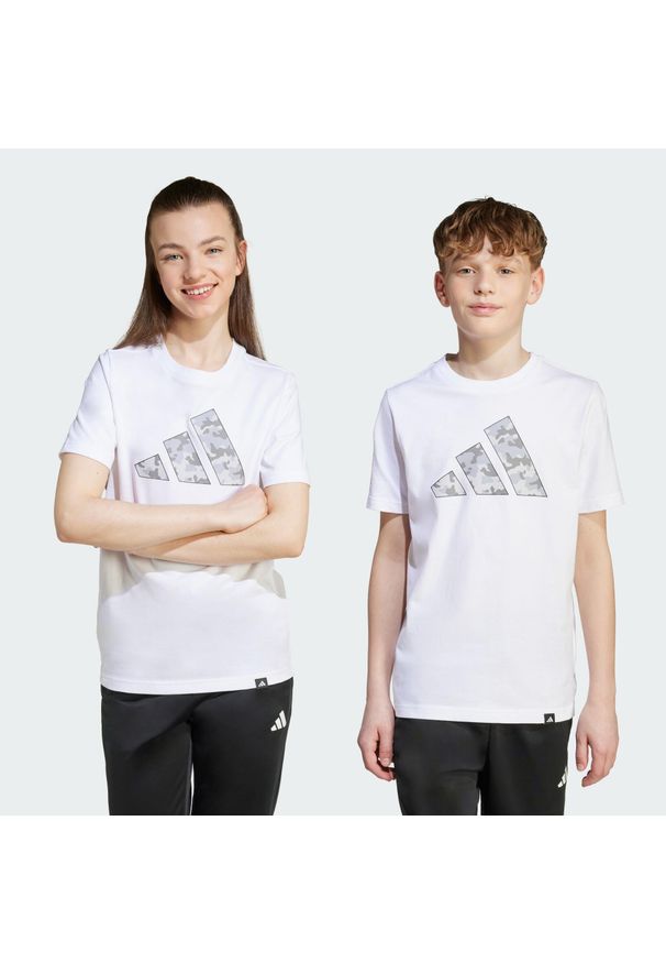 Adidas - Koszulka dla dzieci z grafiką Camo. Kolor: biały. Materiał: bawełna