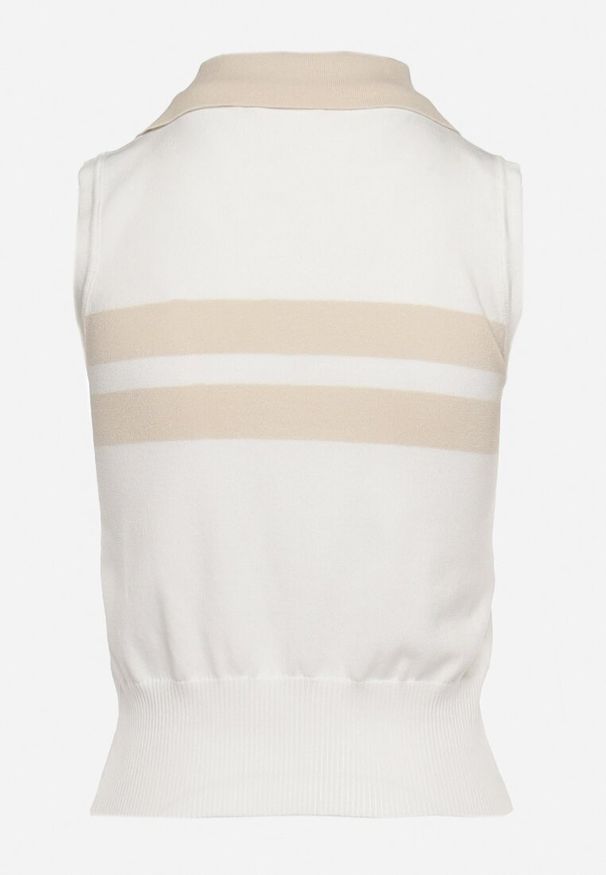 Born2be - Beżowa Sweterkowy Top w Paski z Kołnierzykiem Polo Ravitepia. Typ kołnierza: polo. Kolor: beżowy. Materiał: wiskoza. Wzór: paski. Styl: klasyczny