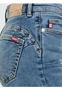 Big-Star - jeansy damskie bootcut niebieskie anela 488. Stan: podwyższony. Kolor: niebieski. Sezon: lato. Styl: klasyczny #7