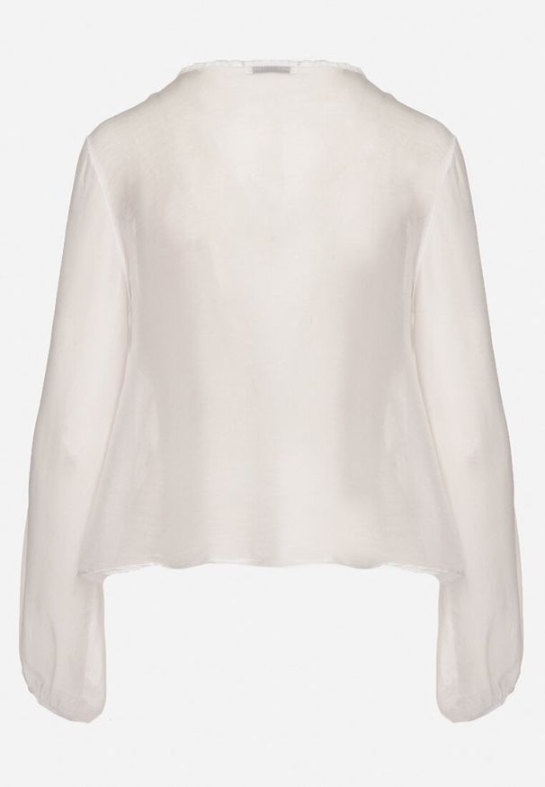 Born2be - Biała Transparentna Bluzka z Wiskozą i Wiązaniem Zarestra. Okazja: na co dzień. Kolor: biały. Materiał: wiskoza. Styl: casual