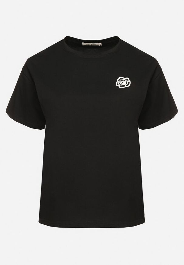 Born2be - Czarny T-shirt z Bawełny z Naszywką Kwiatu Firirene. Okazja: na co dzień. Kolor: czarny. Materiał: bawełna. Wzór: kwiaty, aplikacja. Styl: elegancki, casual