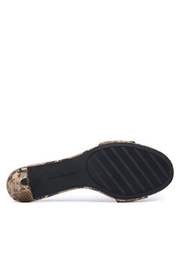 TOMMY HILFIGER - Tommy Hilfiger Klapki Th Mid Mule FW0FW09429 Beżowy. Kolor: beżowy. Materiał: skóra