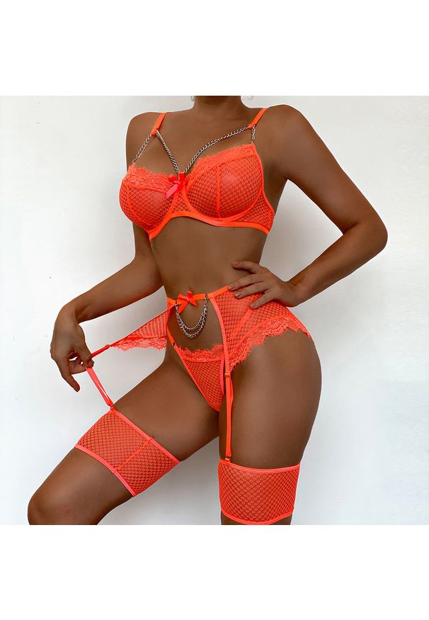 Intica - Bielizna z koronką i łańcuszkiem na romantyczne wieczory Jeehyun. Kolor: wielokolorowy. Materiał: koronka. Wzór: koronka