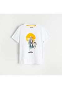 Reserved - T-shirt Star Wars - Kremowy. Kolor: kremowy. Wzór: motyw z bajki #1