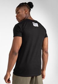 GORILLA WEAR - Classic Koszulka - Czarny. Kolor: czerwony, czarny, wielokolorowy. Sport: fitness