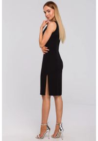 Sukienki.shop - Sukienka elegancka wieczorowa z lejącej tkaniny z koronką. Okazja: na imprezę, na randkę. Materiał: koronka, tkanina. Wzór: koronka. Styl: wizytowy, elegancki