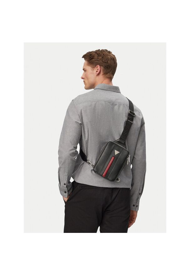 Saszetka Guess. Kolor: czarny