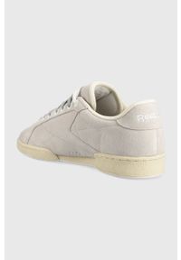 Reebok sneakersy zamszowe Club C Grounds kolor szary HP6470-Grey. Nosek buta: okrągły. Zapięcie: sznurówki. Kolor: szary. Materiał: zamsz. Model: Reebok Club #2