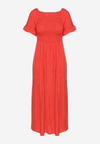 Born2be - Czerwona Bawełniana Sukienka o Kroju Hiszpanki z Elastyczną Górą Niloviria. Okazja: na co dzień. Typ kołnierza: dekolt hiszpanka. Kolor: czerwony. Materiał: bawełna. Długość rękawa: krótki rękaw. Styl: casual, klasyczny #5