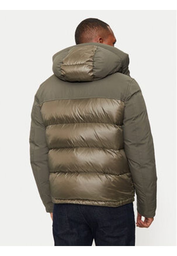 Blauer Kurtka puchowa 24WBLUC03096 Zielony Regular Fit. Kolor: zielony. Materiał: syntetyk