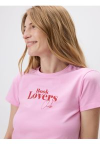 Reserved - T-shirt regular z nadrukiem - różowy. Kolor: różowy. Materiał: bawełna. Wzór: nadruk #1