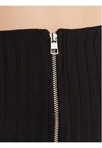 Calvin Klein Jeans Spódnica mini J20J220791 Czarny Slim Fit. Kolor: czarny. Materiał: wiskoza