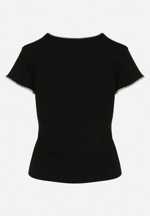 Born2be - Czarny Bawełniany T-shirt Ozdobiony Lamówką Elasia. Okazja: na co dzień. Kolor: czarny. Materiał: bawełna. Wzór: aplikacja. Styl: klasyczny, elegancki, casual