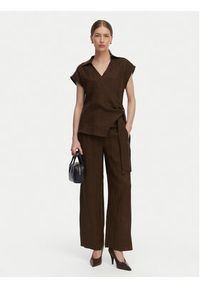 TOMMY HILFIGER - Tommy Hilfiger Spodnie materiałowe WW0WW48970 Brązowy ciemny Wide Leg. Kolor: brązowy. Materiał: len #3