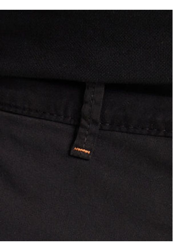 BOSS Szorty materiałowe 50536723 Czarny Slim Fit. Kolor: czarny. Materiał: bawełna