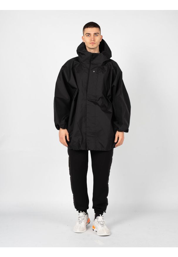 Yeezy Gap Engineered by Balenciaga - Yeezy Gap Engineered By Balenciaga "T-Cut Parka" | 720926 TMO91 | Mężczyzna | Czarny. Typ kołnierza: kaptur. Kolor: czarny. Materiał: tkanina. Wzór: nadruk