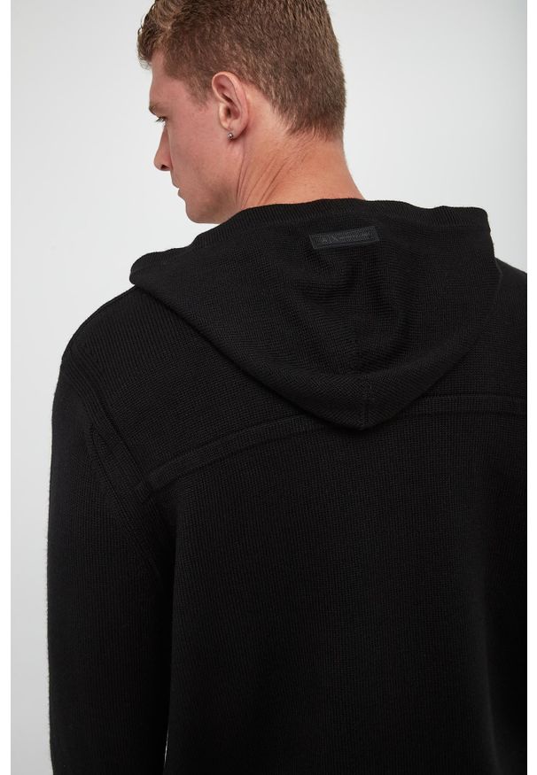 Armani Exchange - Sweter męski z wełną dziewiczą ARMANI EXCHANGE. Materiał: wełna