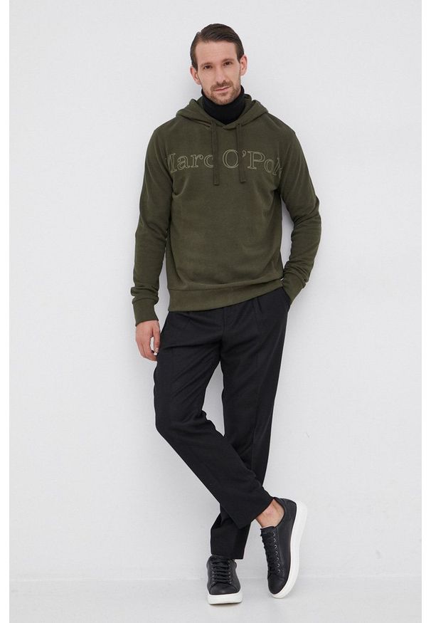 Marc O'Polo - Bluza bawełniana. Okazja: na co dzień. Typ kołnierza: polo. Kolor: zielony. Materiał: bawełna. Wzór: nadruk. Styl: casual