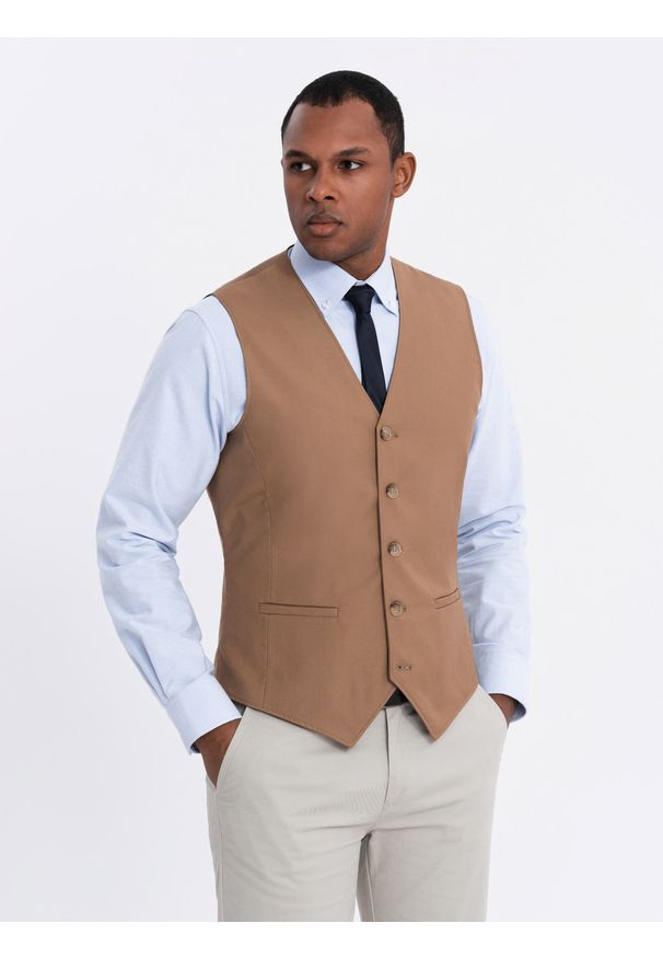 Ombre Clothing - Kamizelka męska garniturowa bez klap - karmelowa V1. Materiał: tkanina, poliester. Wzór: gładki, jednolity. Styl: elegancki