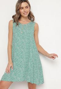 Born2be - Zielona Bawełniana Rozkloszowana Sukienka Ozdobiona Kwiatami i Guzikami Lisavella. Okazja: na co dzień, na spacer. Kolor: zielony. Materiał: bawełna. Wzór: aplikacja, kwiaty. Sezon: lato. Styl: klasyczny, casual, elegancki #4