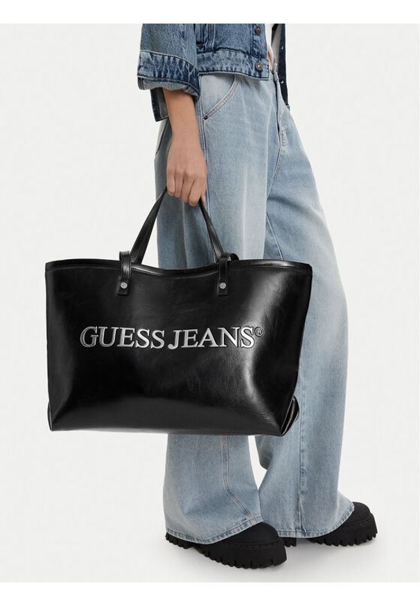 Guess Jeans Torebka CWBEO-GUESS-B-015-09 Czarny. Kolor: czarny. Materiał: skórzane