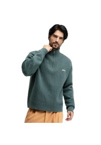 SIROKO - Męski sweter ze stójką Siroko Tiksi Blue. Typ kołnierza: kołnierzyk stójkowy. Kolor: niebieski. Materiał: prążkowany. Długość: krótkie. Wzór: ze splotem #1