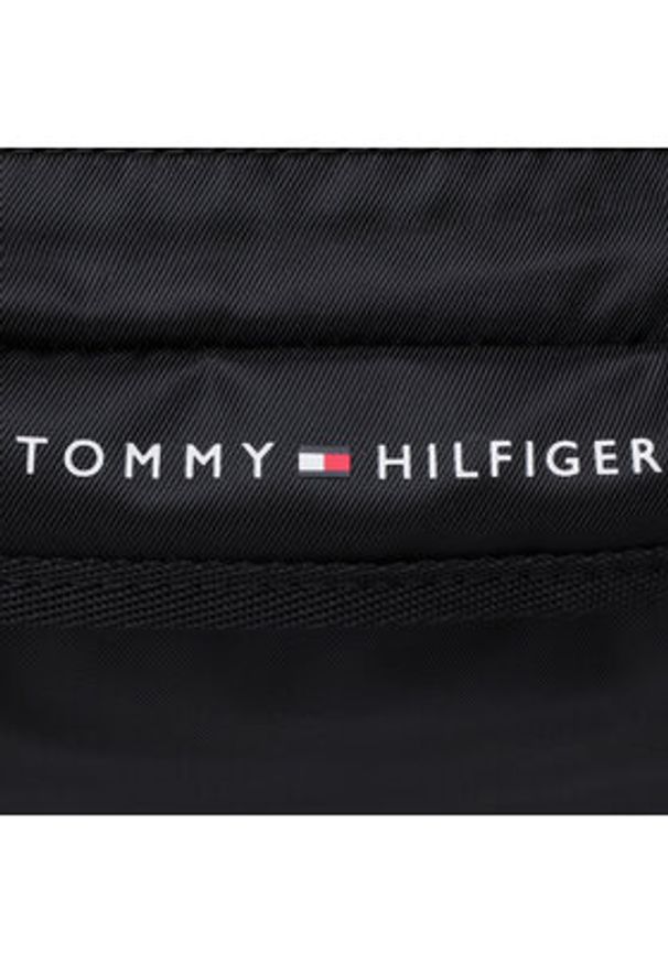 TOMMY HILFIGER - Tommy Hilfiger Torba weekendowa Th Skyline Duffle AM0AM10913 Czarny. Kolor: czarny. Materiał: materiał