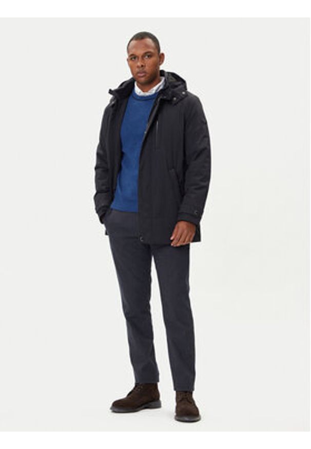 Bugatti Kurtka przejściowa 873513 81035 Granatowy Regular Fit. Kolor: niebieski. Materiał: syntetyk